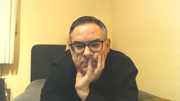 watchmecum78 legs Webcam SHOW @ Chaturbate 15-11-2025