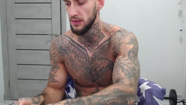 maxi_foxxx big Webcam SHOW @ Chaturbate 17-11-2025