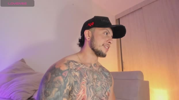 _marcus1 show Webcam SHOW @ Chaturbate 19-11-2025
