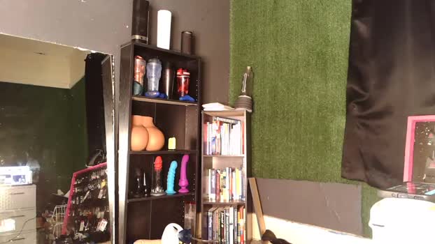 bigpussypump horny Webcam SHOW @ Chaturbate 19-11-2025