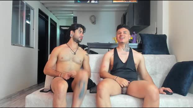 straight__friends kinky Webcam SHOW @ Chaturbate 21-11-2025