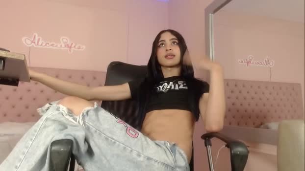 alice_sofia Show Webcam SHOW @ Chaturbate 22-11-2025