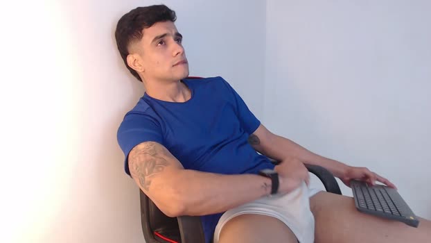 adama_soa analtoy Webcam SHOW @ Chaturbate 24-11-2025