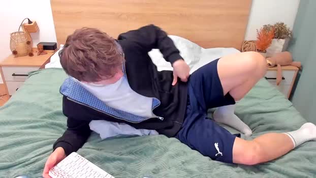lanny_fandi sexymale Webcam SHOW @ Chaturbate 24-11-2025