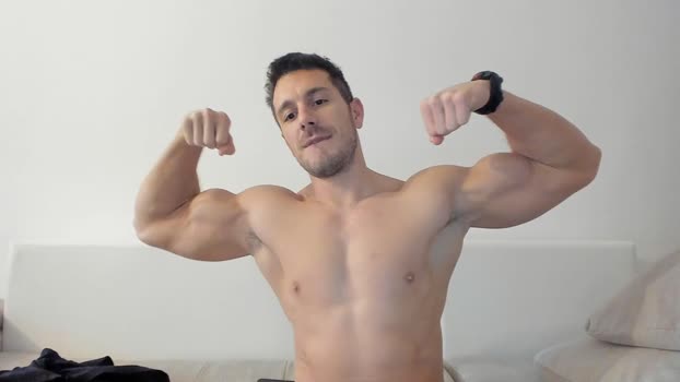 roberto4ever yummy Webcam SHOW @ Chaturbate 24-11-2025