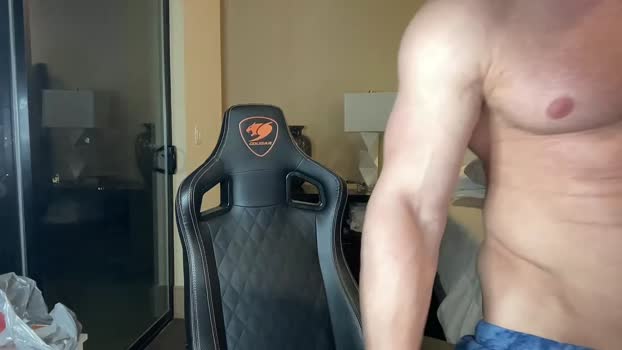 brettmycles bigtoys Webcam SHOW @ Chaturbate 25-11-2025
