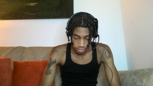 blackbulltitus kiss Webcam SHOW @ Chaturbate 26-11-2025
