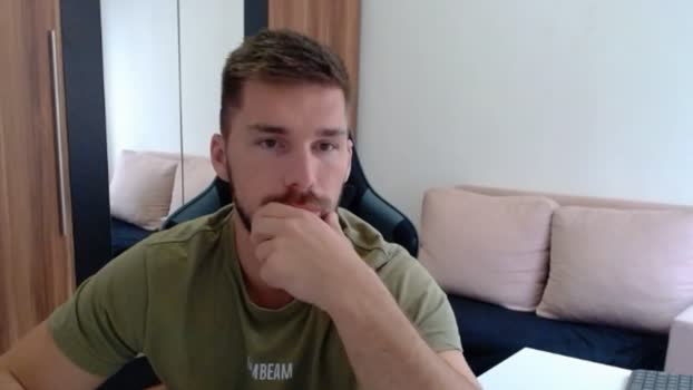 darius_94 kiss Webcam SHOW @ Chaturbate 26-11-2025