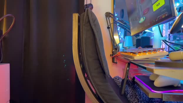 ghostdaddy9 kissing Webcam SHOW @ Chaturbate 28-11-2025
