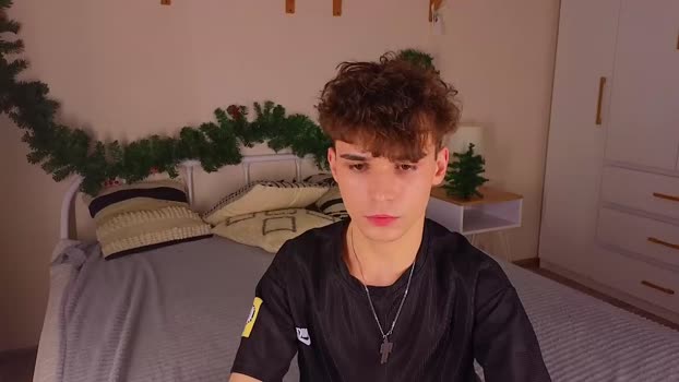 boicute sexyfeet Webcam SHOW @ Chaturbate 28-11-2025