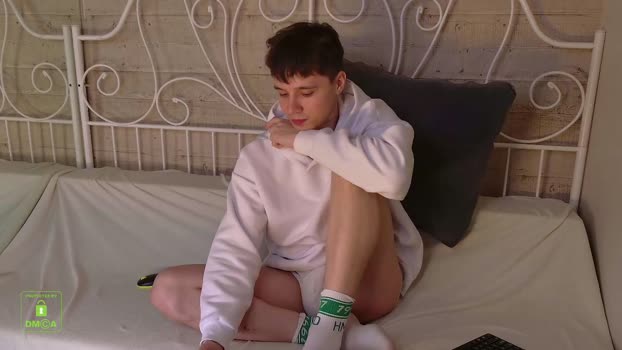 hugebangins_ Topless Webcam SHOW @ Chaturbate 30-11-2025