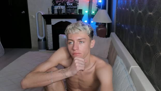 leonlure toys Webcam SHOW @ Chaturbate 30-11-2025