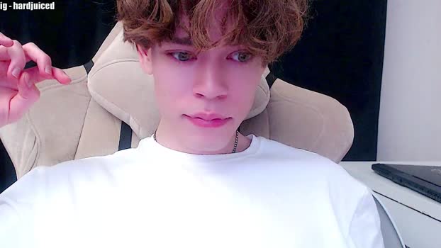 pawclaw big Webcam SHOW @ Chaturbate 29-11-2025