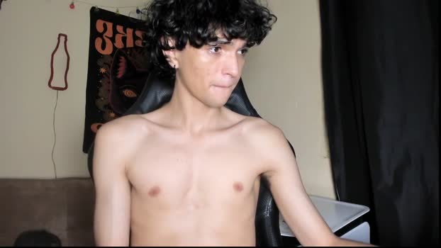 halan_jr show Webcam SHOW @ Chaturbate 01-12-2025