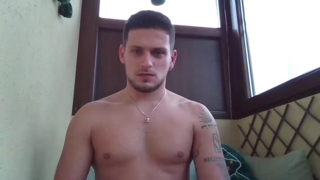 roberto_twink1 fuckhard Webcam SHOW @ Chaturbate 01-12-2025