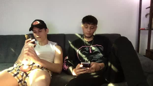 twinksguys360 bigtoys Webcam SHOW @ Chaturbate 30-11-2025