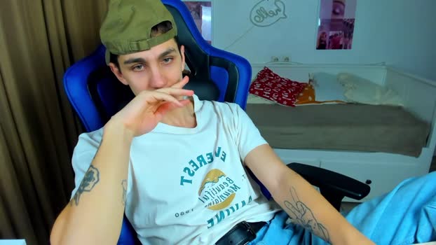 frank_mooree bigdick Webcam SHOW @ Chaturbate 02-12-2025