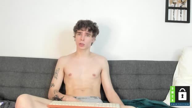 yen2025 Show Webcam SHOW @ Chaturbate 01-12-2025