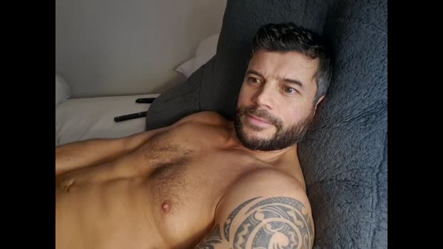 pete_le_meat big Webcam SHOW @ Chaturbate 02-12-2025