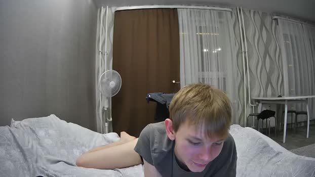 sweetboy7072007 fuckface Webcam SHOW @ Chaturbate 03-12-2025