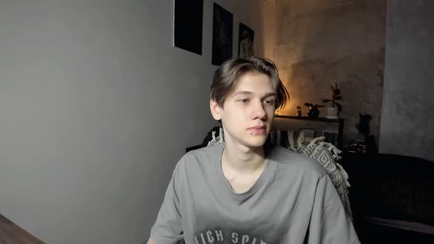 0verlandd handsome Webcam SHOW @ Chaturbate 04-12-2025