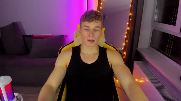 kurt_hanssen legs Webcam SHOW @ Chaturbate 04-12-2025