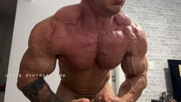 couplemuscle40 Cam Webcam SHOW @ Chaturbate 05-12-2025