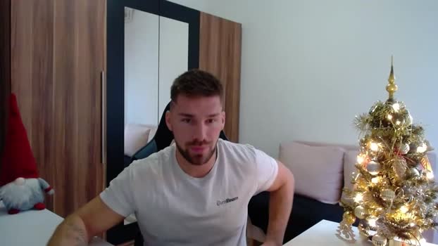 darius_94 spank Webcam SHOW @ Chaturbate 06-12-2025