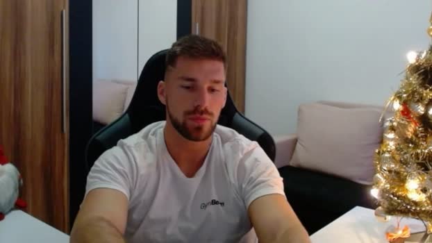 darius_94 spank Webcam SHOW @ Chaturbate 06-12-2025