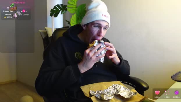 ryan_dozer Cam Webcam SHOW @ Chaturbate 06-12-2025
