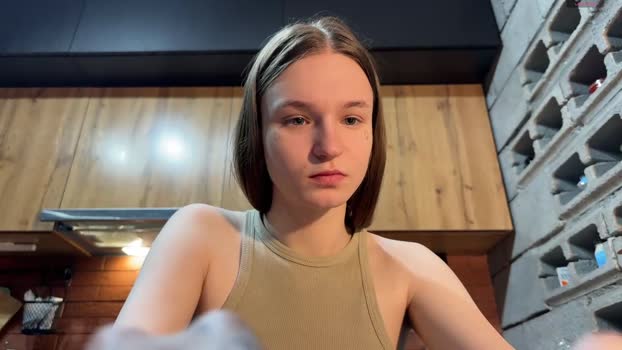 nloraaa sweet Webcam SHOW @ Chaturbate 07-12-2025