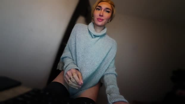 transnextdoor_ jerking Webcam SHOW @ Chaturbate 08-12-2025