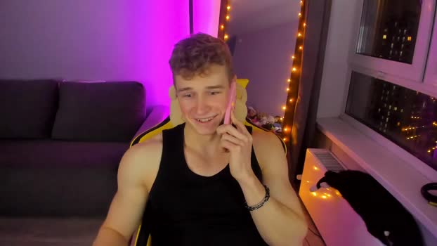 kurt_hanssen striptease Webcam SHOW @ Chaturbate 08-12-2025