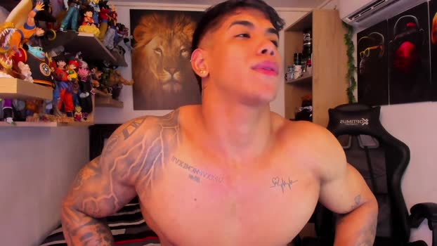 william_dracko9 kissing Webcam SHOW @ Chaturbate 11-12-2025