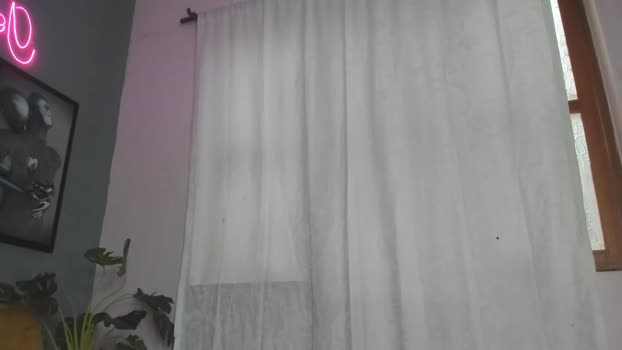 camillo_virgil horny Webcam SHOW @ Chaturbate 11-12-2025