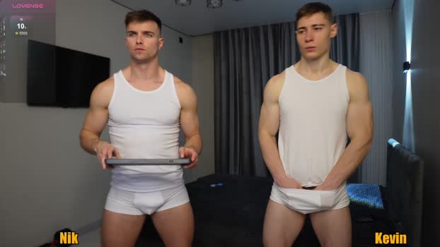 nik_sharp Topless Webcam SHOW @ Chaturbate 12-12-2025