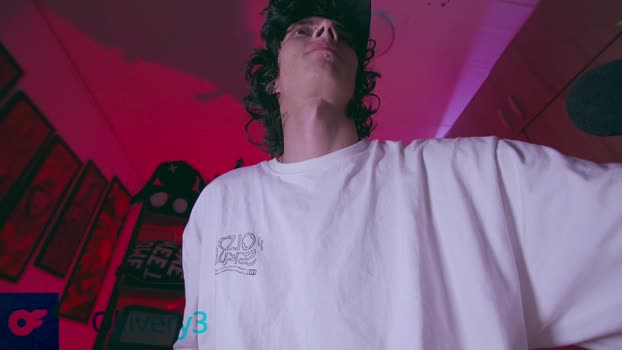 olliver___y XXX Webcam SHOW @ Chaturbate 12-12-2025
