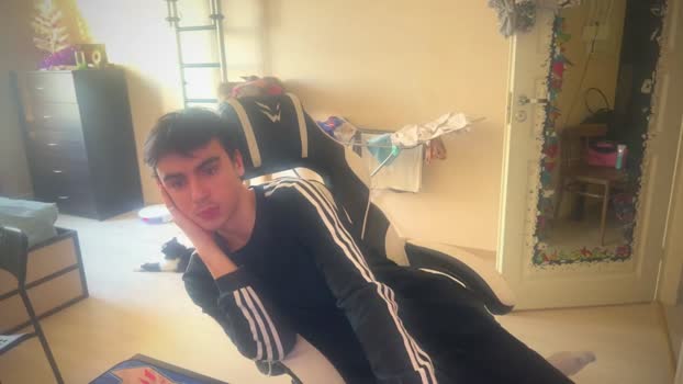 stralght_twinks naked Webcam SHOW @ Chaturbate 12-12-2025
