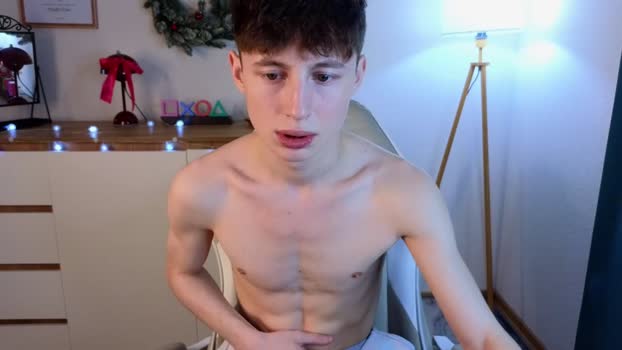 crisp1n fingers Webcam SHOW @ Chaturbate 14-12-2025