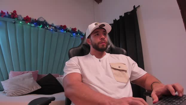 jackson_stifler1 Webcam Webcam SHOW @ Chaturbate 15-12-2025