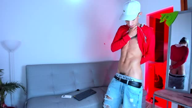 darwin_ggh XXX Webcam SHOW @ Chaturbate 16-12-2025