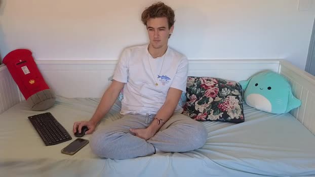 alex83530 Show Webcam SHOW @ Chaturbate 18-12-2025