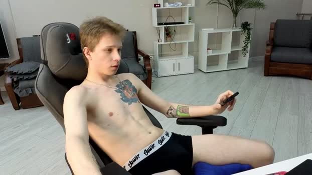 artycropp fuckass Webcam SHOW @ Chaturbate 18-12-2025