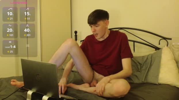 heyitsyourboy striptease Webcam SHOW @ Chaturbate 20-12-2025