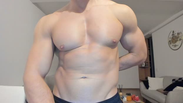 roberto4ever Download Webcam SHOW @ Chaturbate 19-12-2025