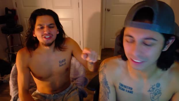 apachewithawebcam naked Webcam SHOW @ Chaturbate 21-12-2025