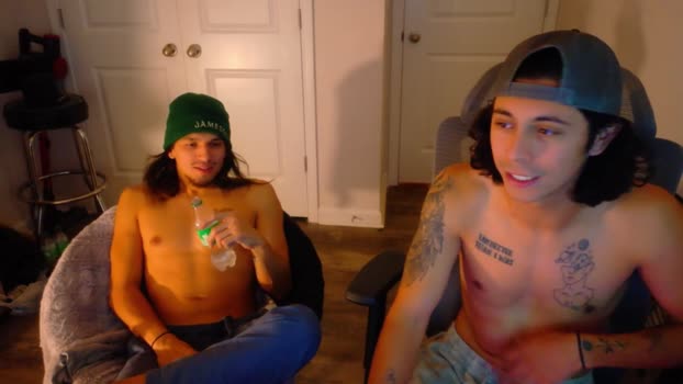 apachewithawebcam big Webcam SHOW @ Chaturbate 21-12-2025