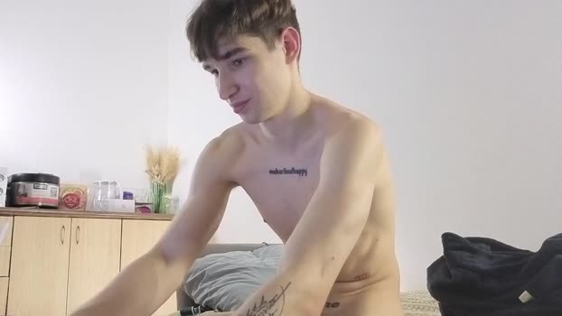 drinklinov cute Webcam SHOW @ Chaturbate 20-12-2025