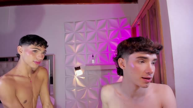 austin_rouse kissing Webcam SHOW @ Chaturbate 21-12-2025