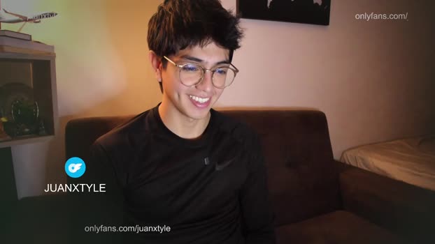 juancamroom hot Webcam SHOW @ Chaturbate 22-12-2025